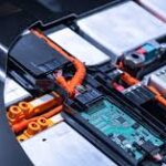 بررسی سهم اجزای مختلف در قیمت باتری‌های لیتیوم-یونی بر اساس نتایج نرم‌افزار توسعه‌یافته توسط آزمایشگاه ملی آرگون